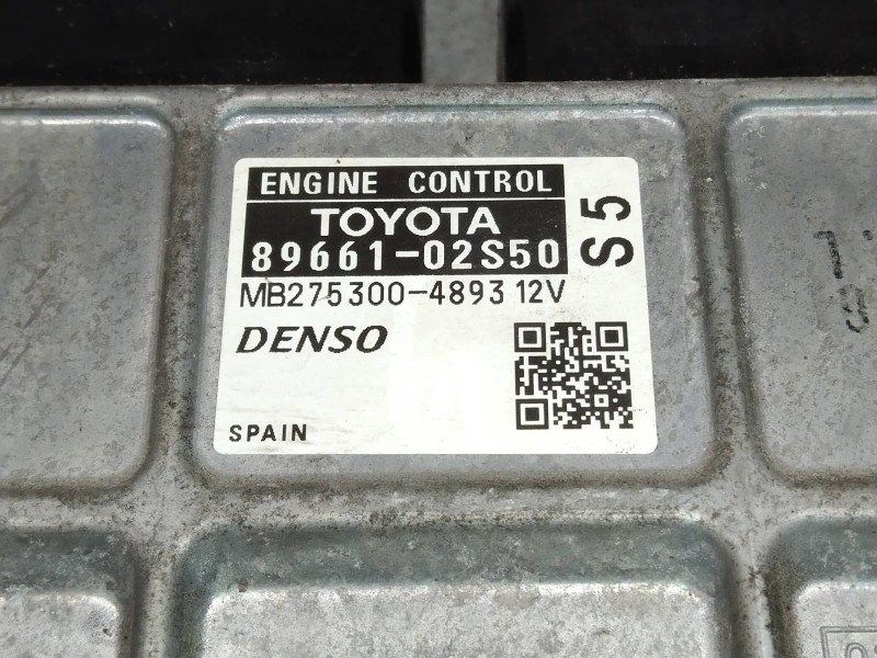 Recambio de centralita motor uce para toyota auris básico referencia OEM IAM 8966102S50 MB2753004893 