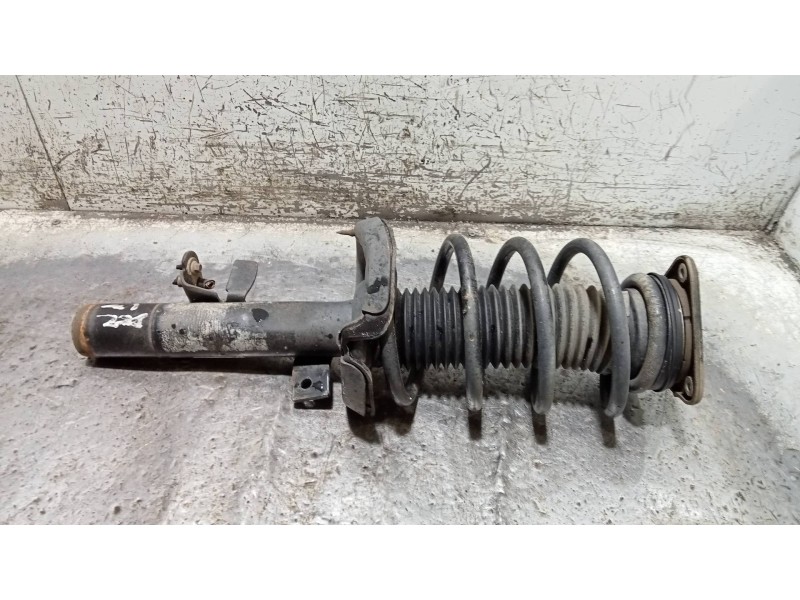 Recambio de amortiguador delantero izquierdo para ford focus lim. (cb8) titanium referencia OEM IAM BV6118K001ABC  
