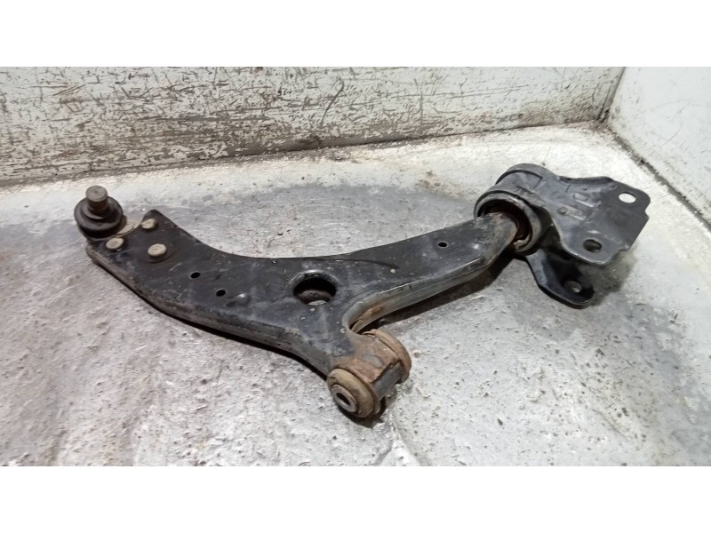 Recambio de brazo suspension inferior delantero derecho para ford focus lim. (cb8) titanium referencia OEM IAM   