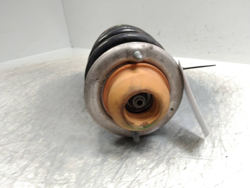 Recambio de amortiguador delantero derecho para skoda superb (3u4) collection referencia OEM IAM 8D0413031BS  