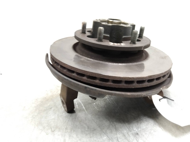 Recambio de mangueta delantera derecha para ssangyong rexton referencia OEM IAM   