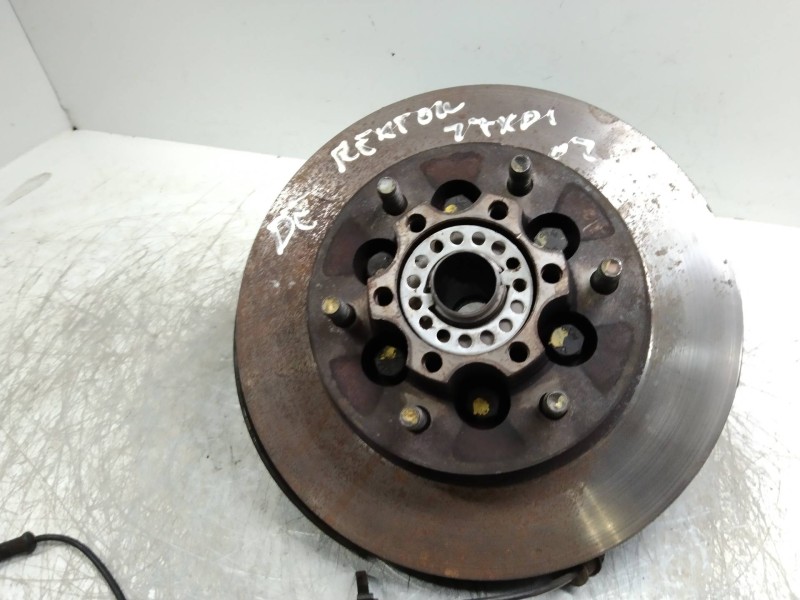 Recambio de mangueta delantera derecha para ssangyong rexton rx 270 plus / 270 xdi plus referencia OEM IAM   