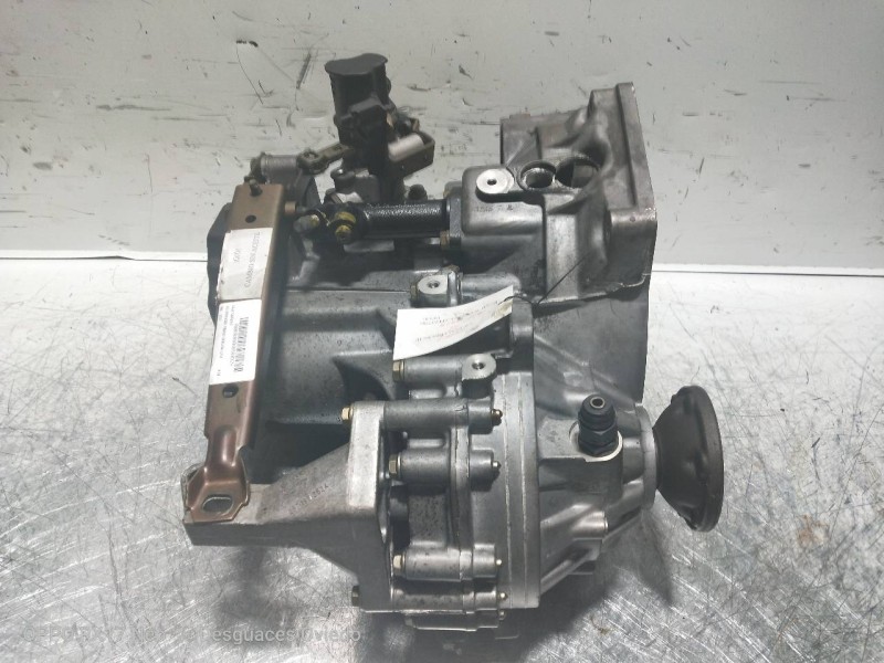 Recambio de caja cambios para volkswagen passat berlina (312) referencia OEM IAM 1CGY 13082 