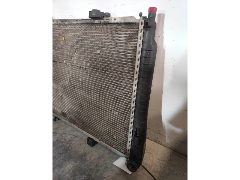 Recambio de radiador agua para mercedes clase c (w202) berlina 220 cdi (202.133) referencia OEM IAM 2025006303  