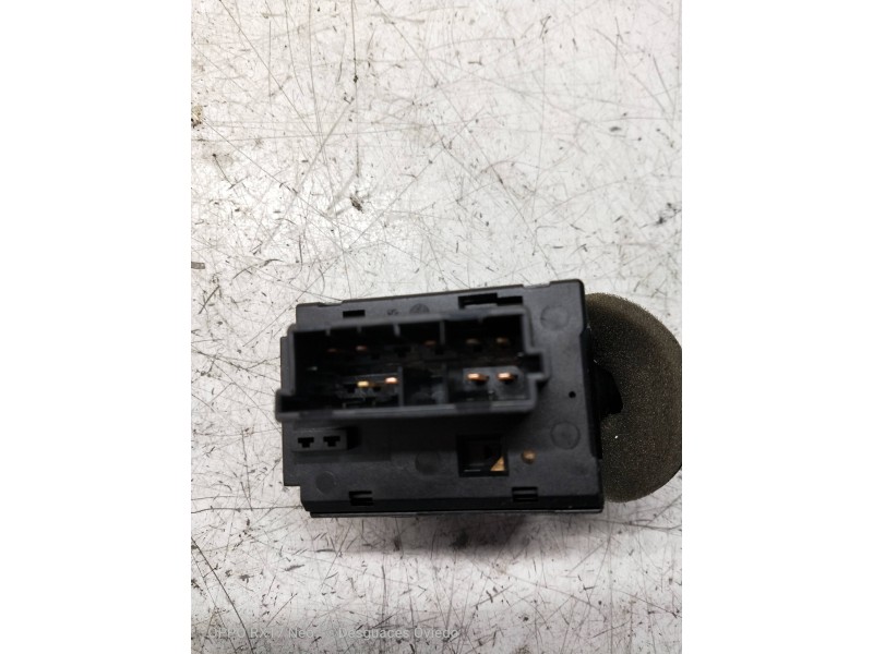 Recambio de mando limpia para peugeot 106 (s2) max referencia OEM IAM 96049597ZL  