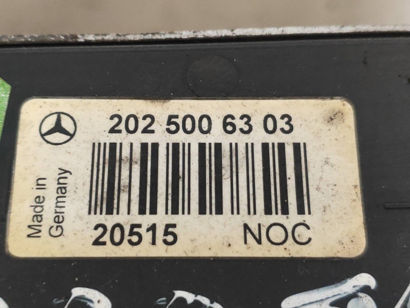 Recambio de radiador agua para mercedes clase c (w202) berlina 220 cdi (202.133) referencia OEM IAM 2025006303  