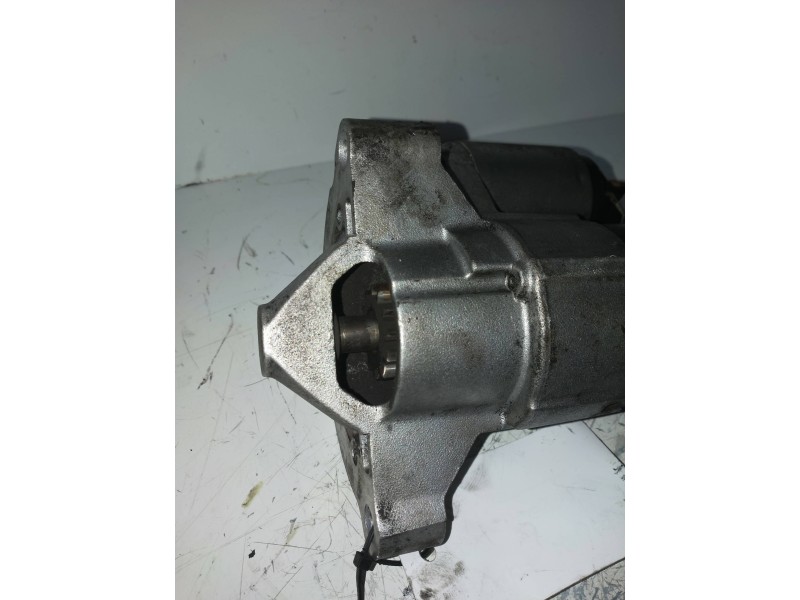 Recambio de motor arranque para peugeot 407 sr confort referencia OEM IAM M000T82081ZE MITSUBISHI 