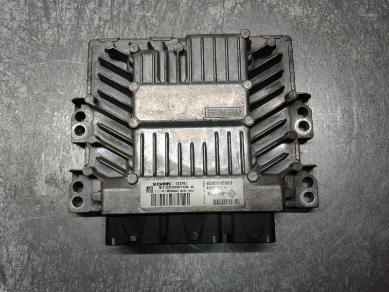 Recambio de centralita motor uce para renault megane ii berlina 5p business referencia OEM IAM S122326109A 8200565863 8200592611