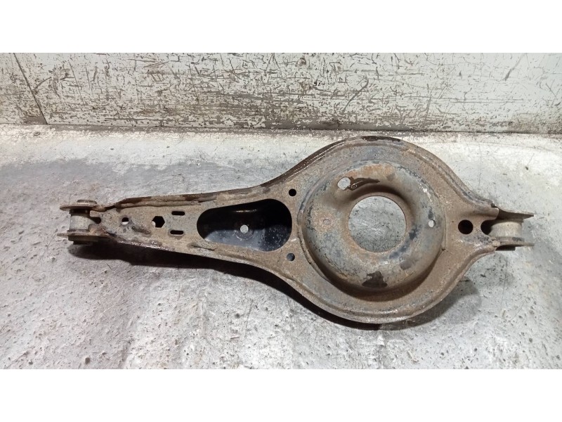 Recambio de brazo suspension inferior trasero derecho para ford focus lim. (cb8) titanium referencia OEM IAM   
