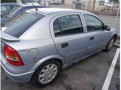 opel astra g berlina del año 2000 2