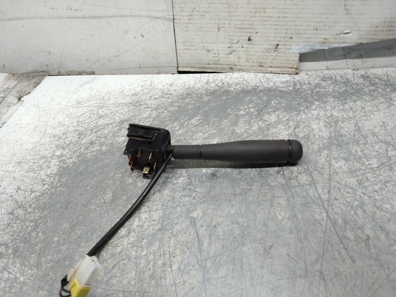 Recambio de mando luces para nissan trade 2.3d referencia OEM IAM   