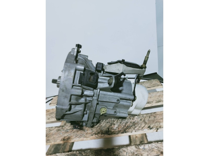 Recambio de caja cambios para renault megane i scenic (ja0) 1.9 d alize referencia OEM IAM JB3929 C004786 