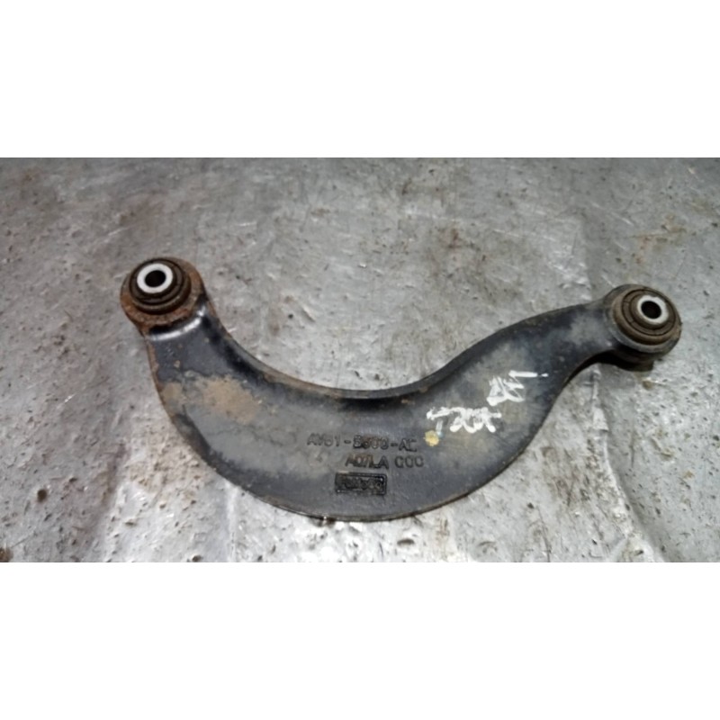 Recambio de brazo suspension superior trasero derecho para ford focus lim. (cb8) titanium referencia OEM IAM AV615500AC  