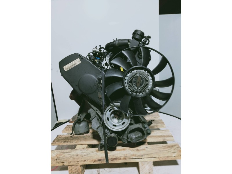 Recambio de motor completo para volkswagen passat berlina (3b2) básico referencia OEM IAM ARM 027314 