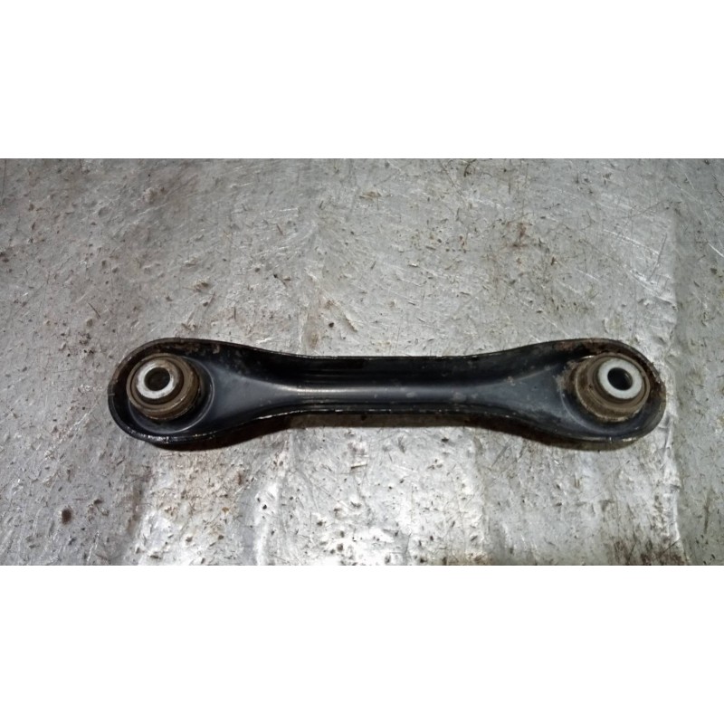 Recambio de brazo suspension superior trasero izquierdo para ford focus lim. (cb8) titanium referencia OEM IAM   