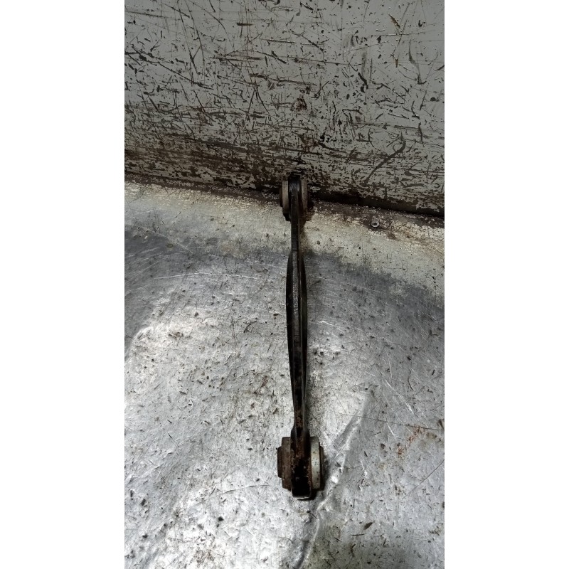 Recambio de brazo suspension superior trasero izquierdo para ford focus lim. (cb8) titanium referencia OEM IAM AV615500AC  