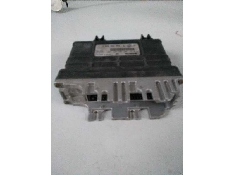 Recambio de centralita motor uce para volkswagen golf iii berlina (1h1) referencia OEM IAM 0261203304 0261203305 032906026E