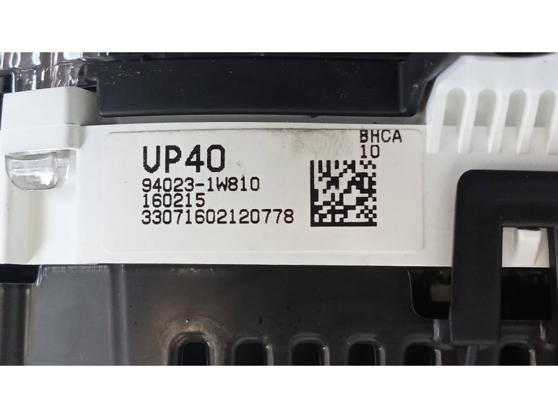 Recambio de cuadro instrumentos para kia rio uefa euro 2016 referencia OEM IAM 940231W810 UP40 