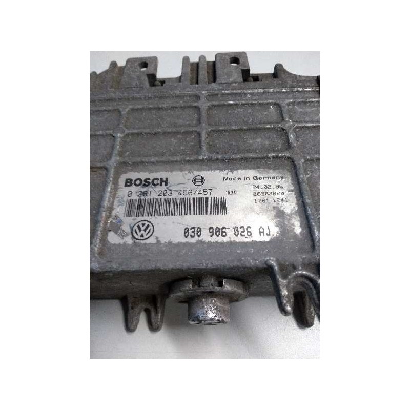 Recambio de centralita motor uce para volkswagen polo berlina (6n1) 1.3 referencia OEM IAM 0261203456 0261203457 030906026AJ