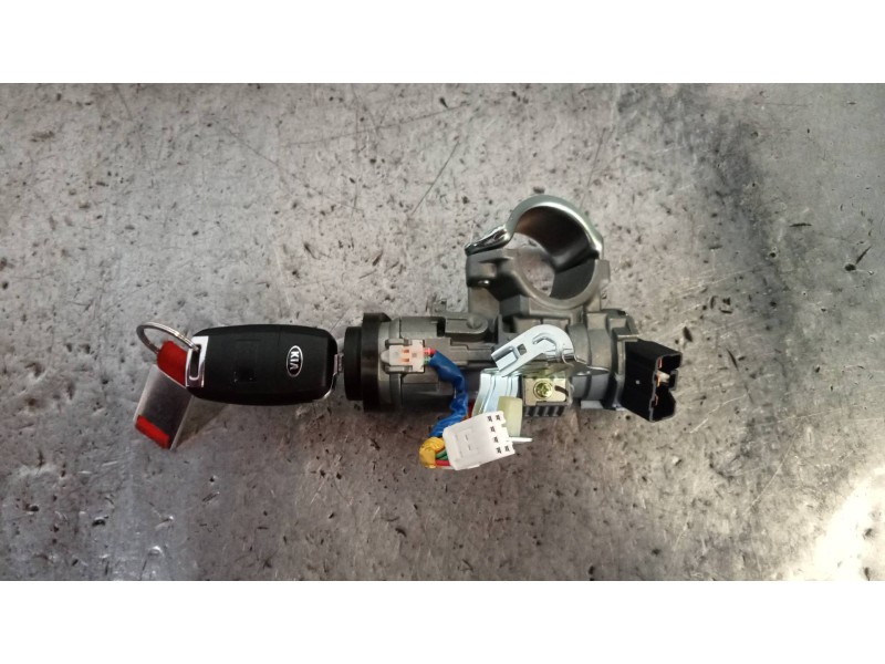 Recambio de conmutador de arranque para kia rio uefa euro 2016 referencia OEM IAM   