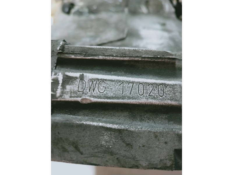Recambio de caja cambios para volkswagen passat berlina (3b2) básico referencia OEM IAM DWG 17020 