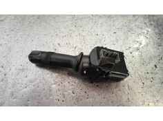 Recambio de mando limpia para kia rio uefa euro 2016 referencia OEM IAM 202008910   2