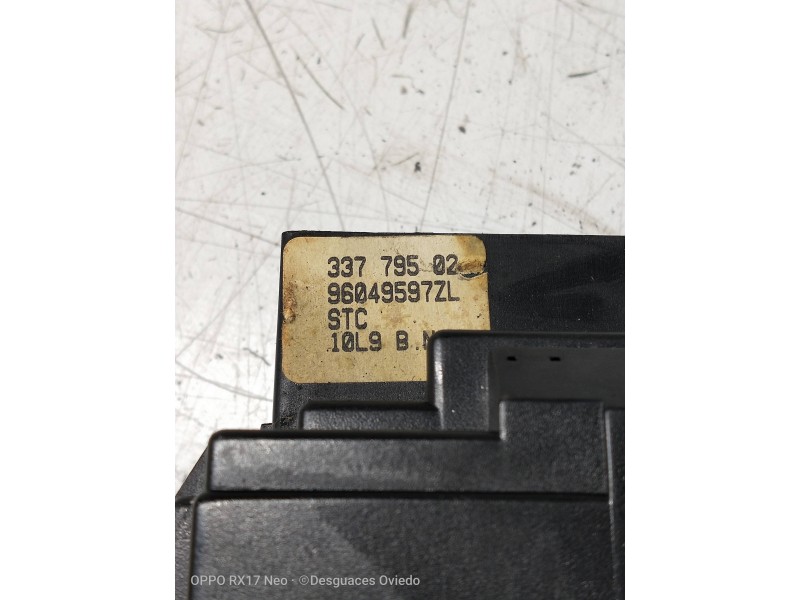 Recambio de mando limpia para peugeot 106 (s2) kid referencia OEM IAM 96049597ZL  