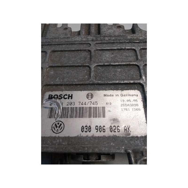Recambio de centralita motor uce para volkswagen polo berlina (6n1) 1.05 referencia OEM IAM 0261203744 0261203745 030906026AK