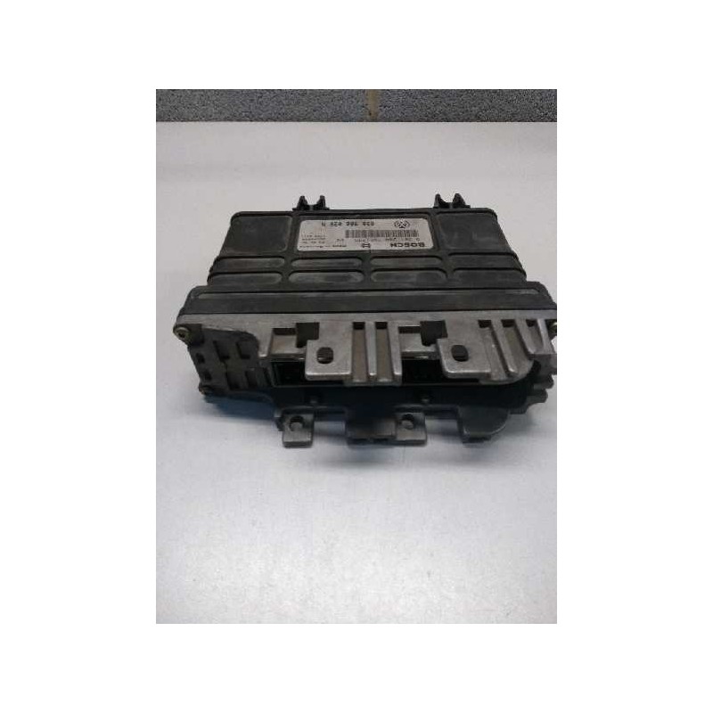 Recambio de centralita motor uce para volkswagen polo (801/803) 1.3 referencia OEM IAM 0261200798 0261200799 030906026N