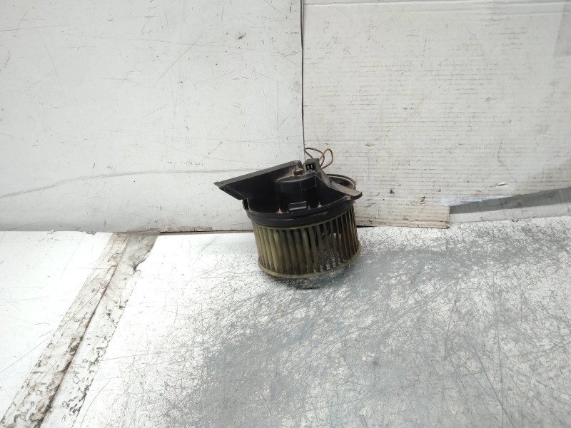 Recambio de motor calefaccion para nissan trade 2.3d referencia OEM IAM   