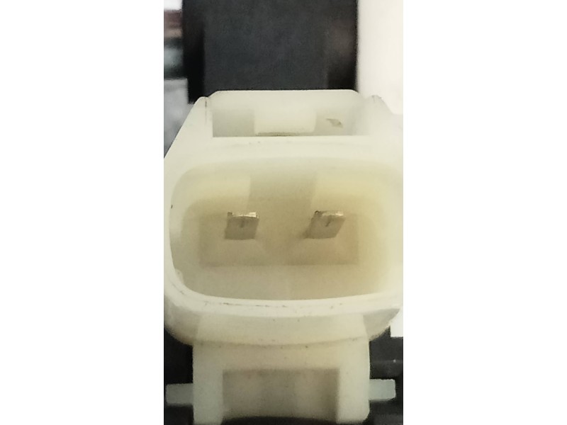 Recambio de elevalunas delantero derecho para kia rio uefa euro 2016 referencia OEM IAM 824601W300  