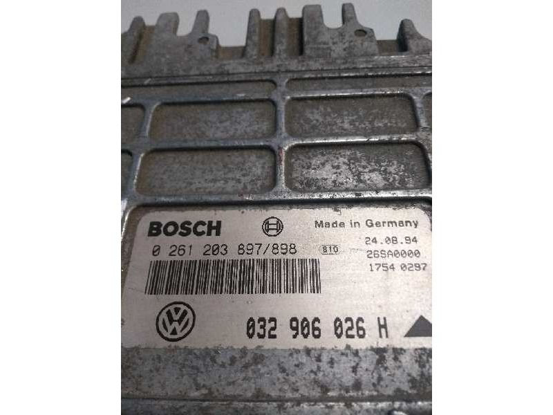 Recambio de centralita motor uce para volkswagen polo berlina (6n1) 1.6 referencia OEM IAM 0261203897 0261203898 032906026H