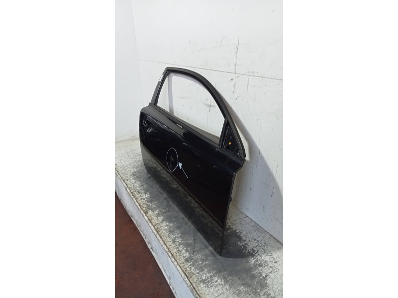 Recambio de puerta delantera derecha para volvo c30 d5 kinetic referencia OEM IAM   3P