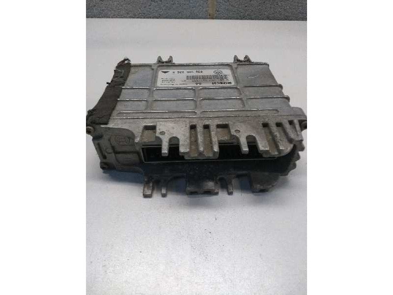 Recambio de centralita motor uce para volkswagen polo berlina (6n1) 1.6 referencia OEM IAM 0261203897 0261203898 032906026H Recambio de centralita motor uce para volkswagen polo berlina (6n1) 1.6 referencia OEM IAM 0261203897 0261203898 032906026H