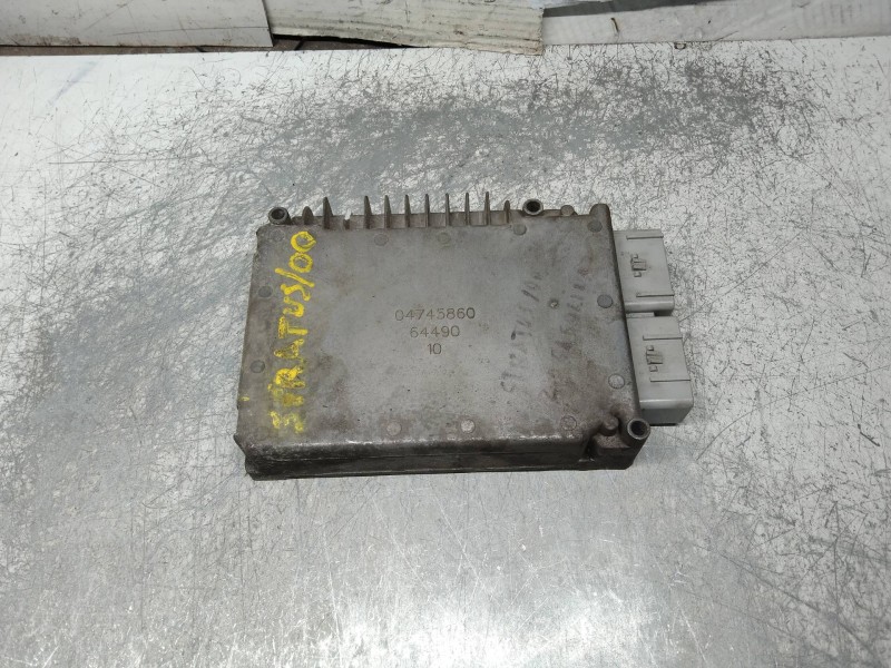 Recambio de centralita motor uce para chrysler stratus berlina (ja) 2.0 lx referencia OEM IAM P04606634AC HMNCWB 595590