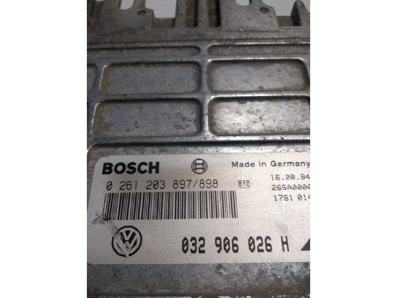 Recambio de centralita motor uce para volkswagen polo berlina (6n1) 1.6 referencia OEM IAM 0261203897 0261203898 032906026H Recambio de centralita motor uce para volkswagen polo berlina (6n1) 1.6 referencia OEM IAM 0261203897 0261203898 032906026H