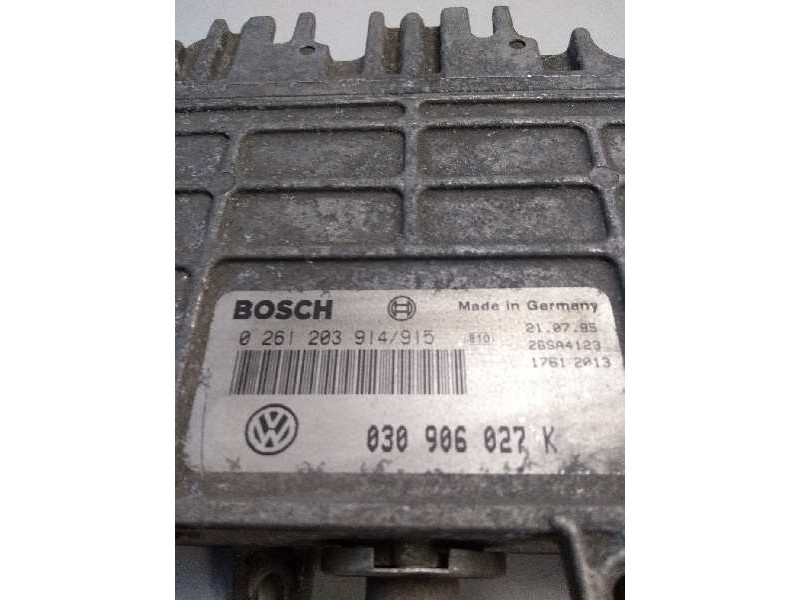 Recambio de centralita motor uce para volkswagen polo berlina (6n1) referencia OEM IAM 0261203914 0261203915 030906027K
