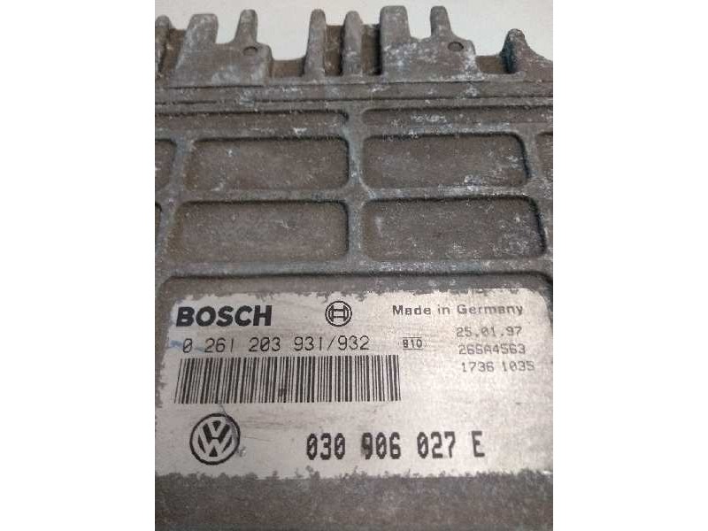 Recambio de centralita motor uce para volkswagen polo berlina (6n1) 1.0 referencia OEM IAM 0261203931 0261203932 030906027E Recambio de centralita motor uce para volkswagen polo berlina (6n1) 1.0 referencia OEM IAM 0261203931 0261203932 030906027E