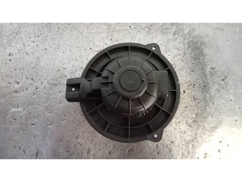 Recambio de motor calefaccion para kia rio uefa euro 2016 referencia OEM IAM B308830440 1602030120 