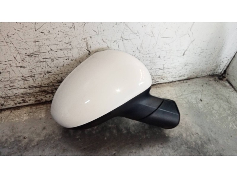 Recambio de retrovisor derecho para kia rio uefa euro 2016 referencia OEM IAM   ELECTRICO