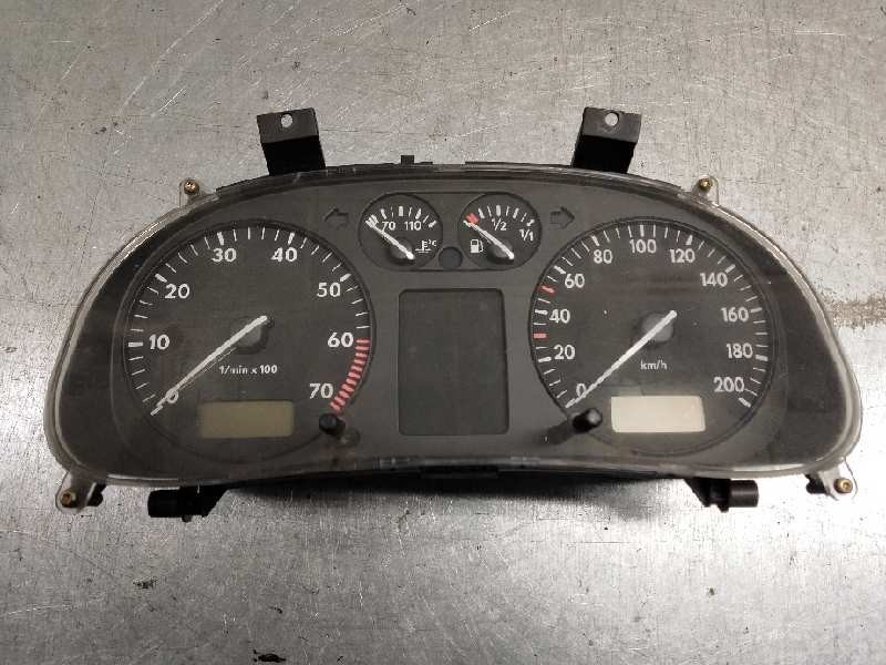 Recambio de cuadro instrumentos para volkswagen polo berlina (6n1) 1.0 referencia OEM IAM 6N0919860R  