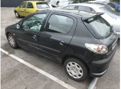 peugeot 206 berlina del año 2004 2