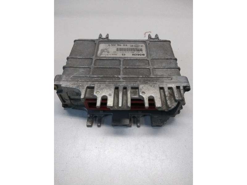 Recambio de centralita motor uce para volkswagen golf iii berlina (1h1) 1.6 referencia OEM IAM 0261203314 0261203315 032906026D Recambio de centralita motor uce para volkswagen golf iii berlina (1h1) 1.6 referencia OEM IAM 0261203314 0261203315 032906026D