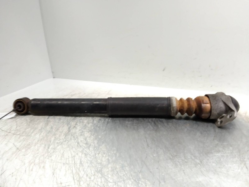 Recambio de amortiguador trasero para skoda octavia berlina (1z3) 1.9 tdi referencia OEM IAM   