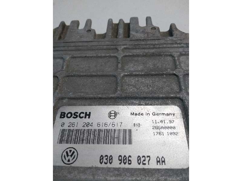 Recambio de centralita motor uce para volkswagen polo berlina (6n1) 1.4 referencia OEM IAM 0261204616 0261204617 030906027AA Recambio de centralita motor uce para volkswagen polo berlina (6n1) 1.4 referencia OEM IAM 0261204616 0261204617 030906027AA