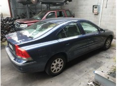 volvo s60 berlina del año 2001 2