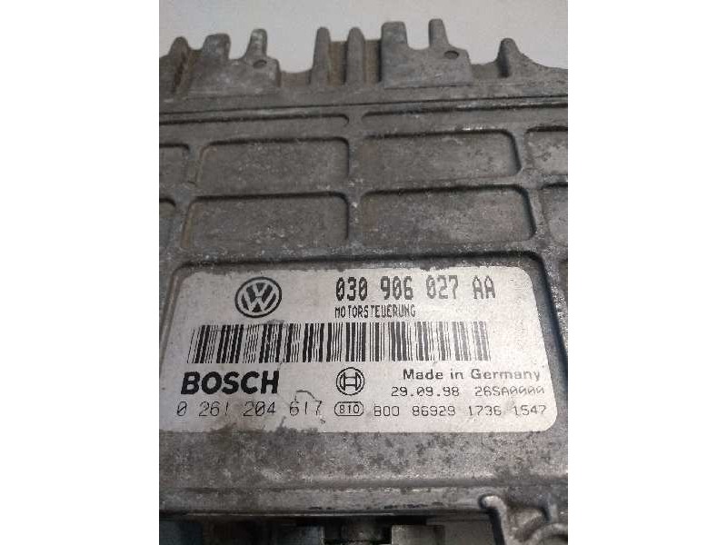 Recambio de centralita motor uce para volkswagen polo berlina (6n1) 1.4 referencia OEM IAM 0261204617 030906027AA  Recambio de centralita motor uce para volkswagen polo berlina (6n1) 1.4 referencia OEM IAM 0261204617 030906027AA