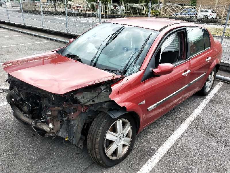 renault megane ii classic berlina del año 2005