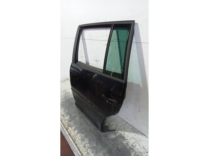 Recambio de puerta trasera izquierda para volkswagen touran (1t2) highline referencia OEM IAM   5P