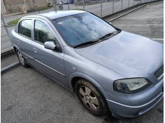 opel astra g berlina del año 2003